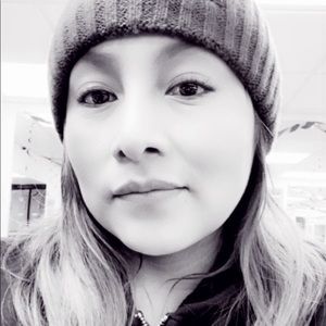 Meet your Posher, Leida